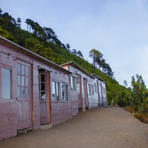 Experiencia Volcánica 4x4 – Cabaña Compartida y Fuego incluido